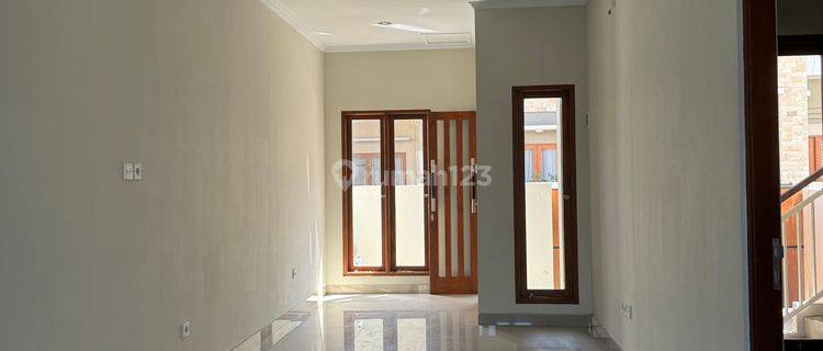 Rumah Baru Semi Furnished 10 Menit Kepantai Sanur 1