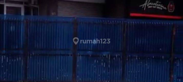 Disewakan Rumah Cocok Untuk Usaha Kantor Mainroad Laswi  1