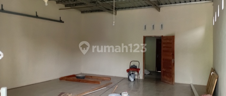 For Rent New Brand New Shop House in Banguntapan, Bantul, Yogyakarta. 1