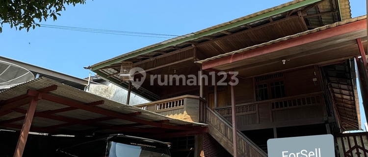 Rumah Panggung Siap Huni Nyaman Strategis Dekat Rs Permata Medika 1