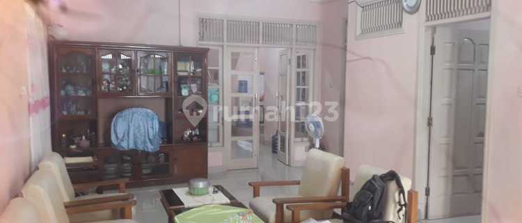 Rumah dan Kos Bangunan 2 Lantai bisa Ditingkatkan Siap Huni Lingkungan Nyaman 1