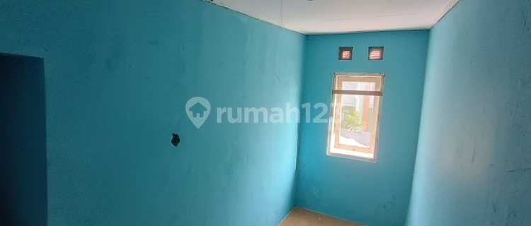 Rumah Siap Huni di Komplek Perumahan Dekat Kawasan Bsbcity 1
