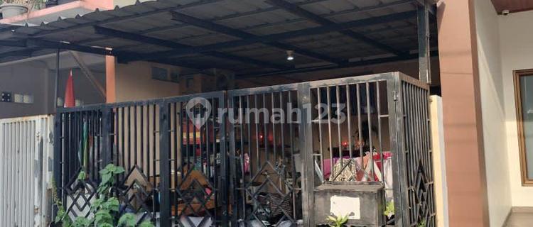 For Quick Sale by Mrs., 2-Story House in Arcadia Daan Mogot, Batuceper, Tangerang 1