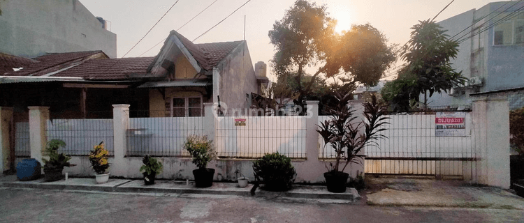  Rumah Dijual di Perumahan Puri Permata Cipondoh Tangerang 1