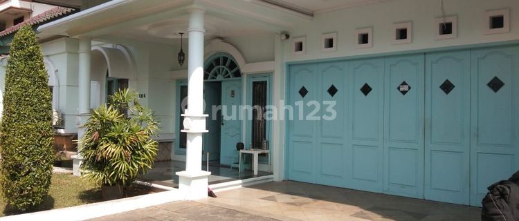 Dijual rumah apik area Duren Sawit Jakarta 1