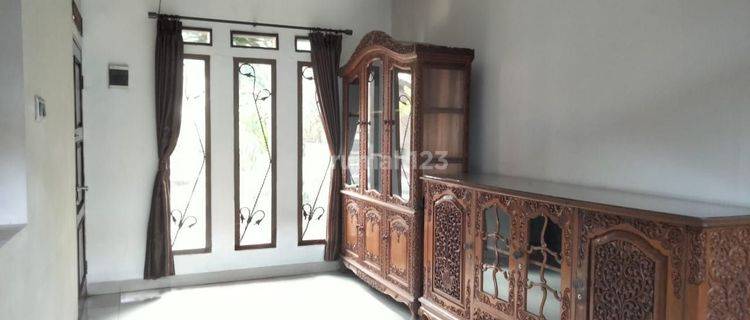 Disewakan/Dijual rumah di sayap Setraduta Cimahi 1