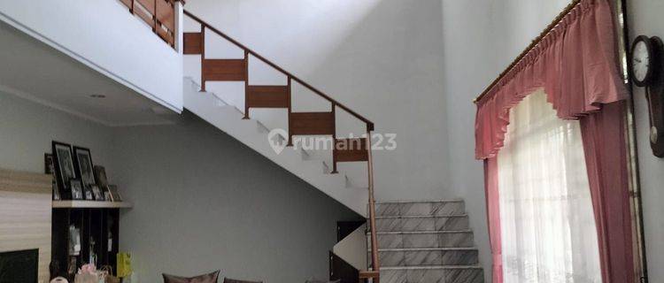 Dijual Cepat Rumah Bagus Di Komplek Surya Setra 1