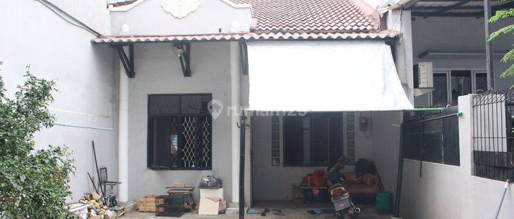 Rumah Seken Terawat LT 156 SHM Siap KPR 15 menit ke Mall Daan Mogot Cengkareng J23834 1