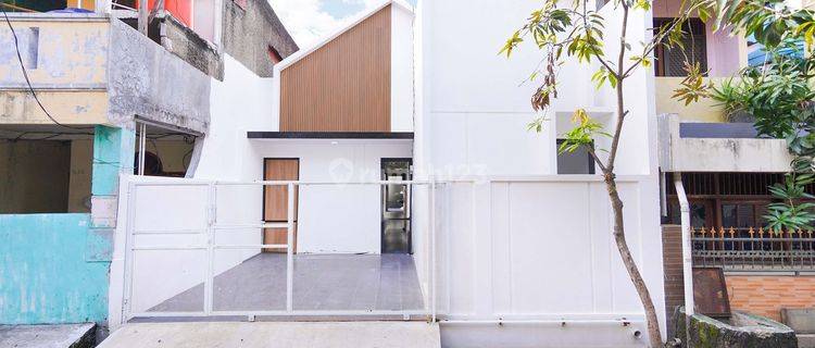 Rumah Semi Furnished Harga Nego dekat Summarecon Mall Bekasi Harga Nego J24319 1