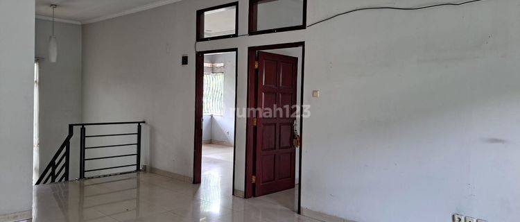 Dijual Cepat Rumah Batununggal 
2 Lantai 1