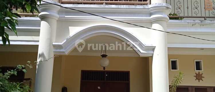 DIJUAL Rumah Cantik 2 Lantai di Cinere 1