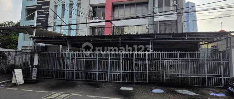 Mini building 4 lantai strategis zona komersil di jalan Guru Mugni. karet semangi, setiabudi. jakarta Selatan 1