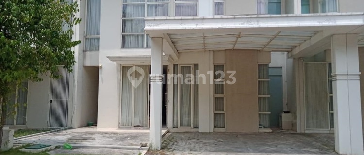 Dijual Rumah SHM di Grand Pakuwon South Victoria Surabaya 1