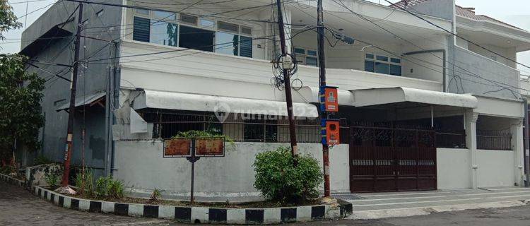 Dijual Rumah Hook di Darmo Indah Timur Surabaya 1