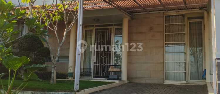 Rumah Full Furnished di Tatar Candraresmi Kota Baru Parahyangan  1