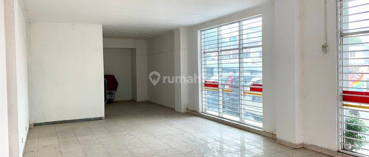 Dijual Ruko 4 Lantai Hook Strategis di Kebon Jeruk Dekat Intercon 1