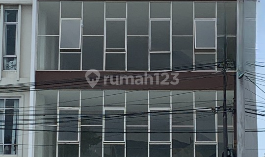 Ruko Gandeng Siap Pakai di  Raya Serpong Tangerang Lokasi Bagus 1