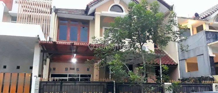 Dijual Rumah di Perumahan Raffles Hills, Jakarta Timur 1