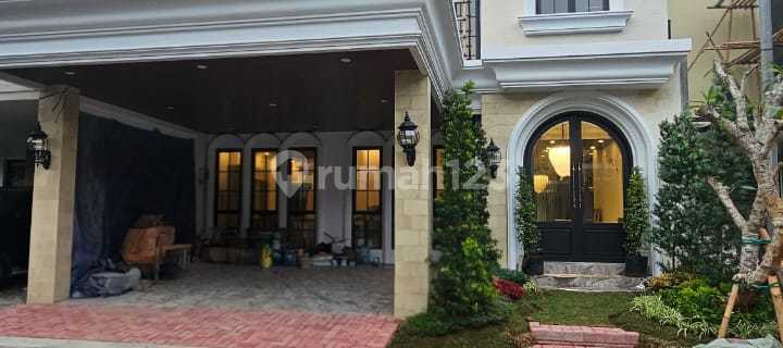 For Sale American Classic Luxury House in Foresta Giardina BSD City 1