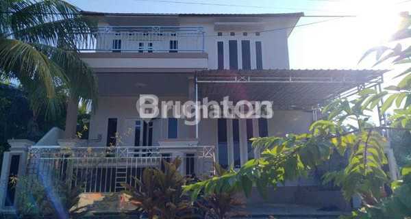 Rumah Besar Dekat Tempat Wisata Pantai Manggar Balikpapan 1