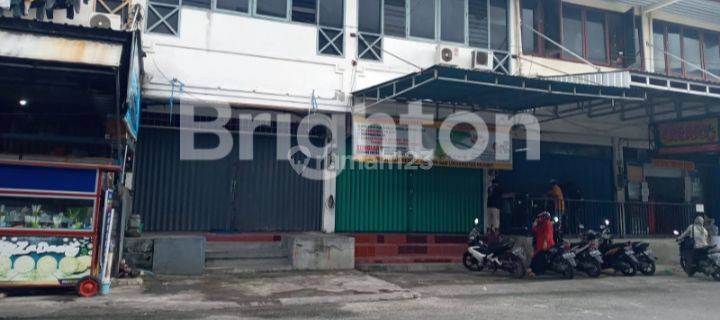 Ruko tingkat 2,5 di tengah kota balikpapan 1
