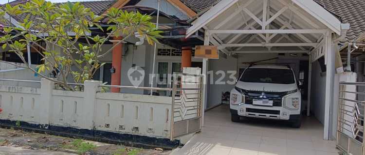 Ready-to-Occupy House Fully Furnished One Step from Siloam Hospital Balikpapan 1
