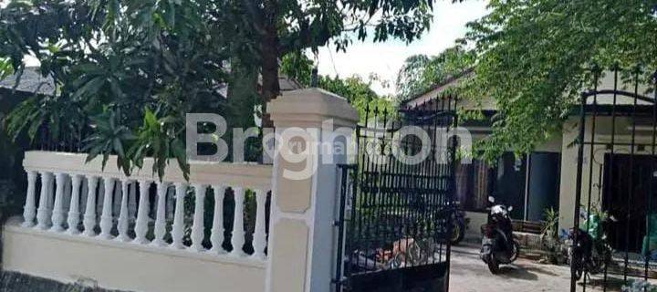 Rumah Kost-Kost Dijual dekat Perpustakaan Daerah  1