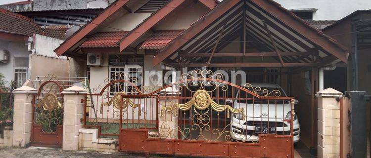 Rumah Full Furnish dekat Masjid Al-Ikhwan Balikpapan 1