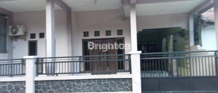 Rumah Bagus di dekat kantor kelurahan graha indah 1