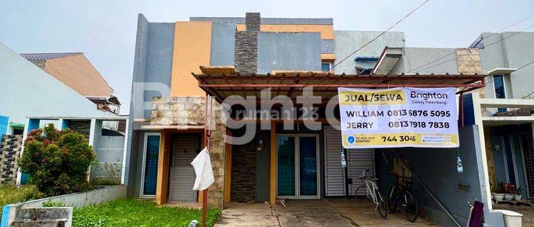 RUMAH TOWNHOUSE MINIMALIS BAGUS DI DALAM PERUMAHAN ONE GATE SYSTEM 1