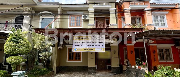 A BEAUTIFUL AND VERY COMFORTABLE TOWNHOUSE IN A LUXURY HOUSING COMPLEX 1