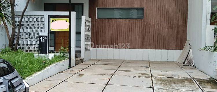Disewakan Rumah Full Furnish, Aman, Nyaman 1