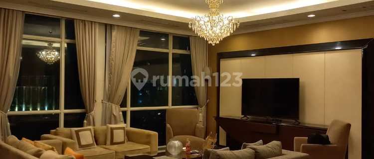 For Rent 3 + 1 Bedroom Bellagio Mansion 1