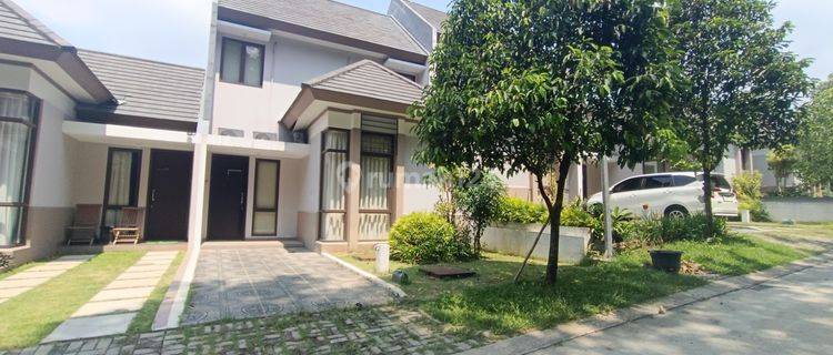 Rumah Minimalis 2 Lantai Unfurnished Dengan Rooftop View Pegunungan 1