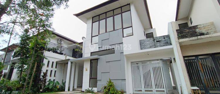 Rumah Minimalis 2 Lantai Area Pegunungan di Sentul City, Bogor 1