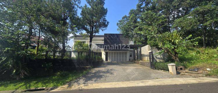 Rumah Eksklusif Mewah Dengan Kolam Renang Dan View Golf Di Sentul City Bogor 1