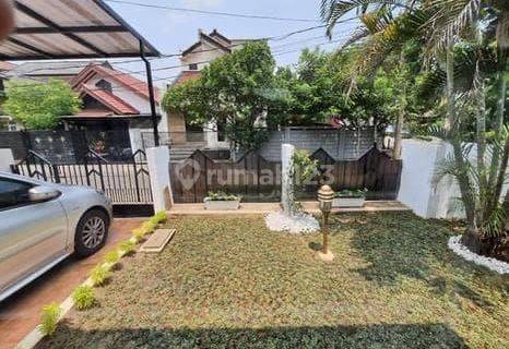 Rumah Minimalis Modern Siap Huni Lokasi Strategis di Sektor 5 Bintaro Jaya Tangsel 1