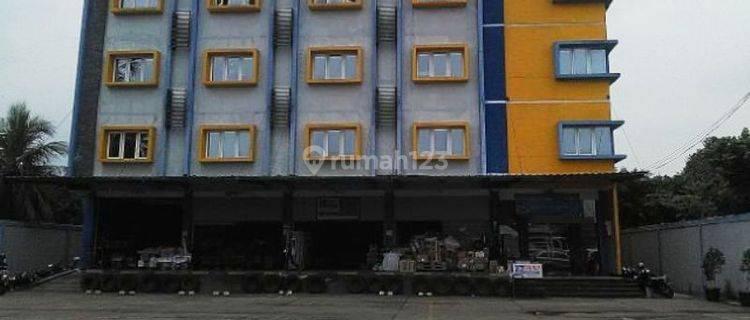 Gedung ex pool bus bekasi jual cepat 1