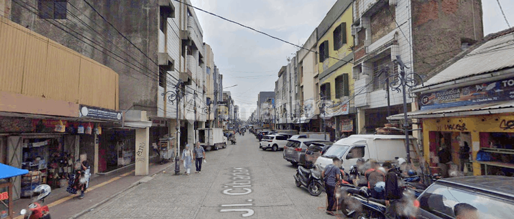 Ready-to-Use Shophouse in Cibadak 1, Main Road Access 1