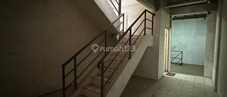 Di Ruko Fantasy, Jl. Taman Palem Lestari Blok U No.19, Cengkareng Barat, Cengkareng, Kota Jakarta Barat, Dki Jakarta, Indonesia, 11730, Cengkarengf 1