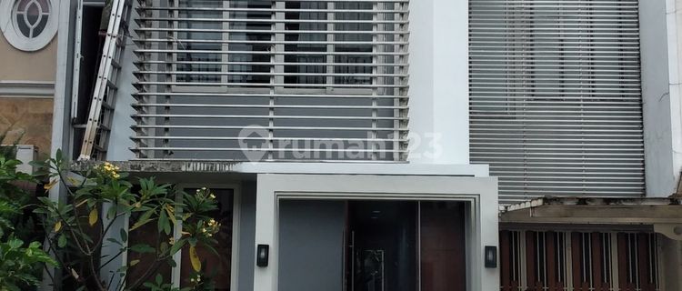 For Rent: Fully Furnished House, Just Bring Your Suitcase, Located in Citra Garden 1