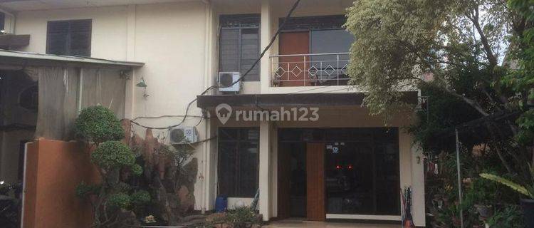 Rumah di karet kuningan  Jakarta selatan 1