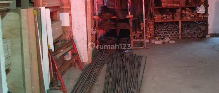 Toko Material dan rumah di duri kepa dijual 1