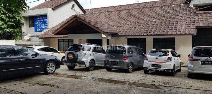 Dijual Rumah Tua di Kebayoran Baru 1