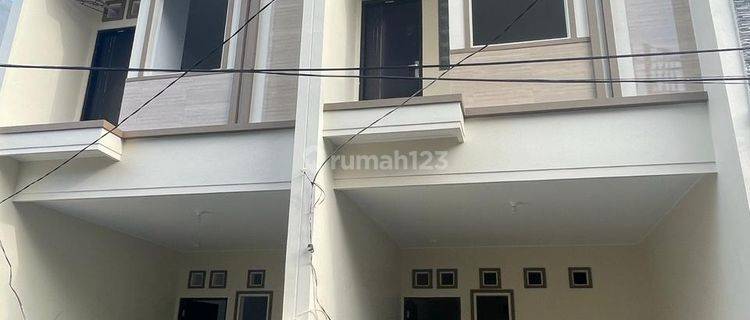 Dijual Rumah Baru di Tanjung Duren 1