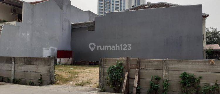 Dijual Tanah di Taman Ratu 1