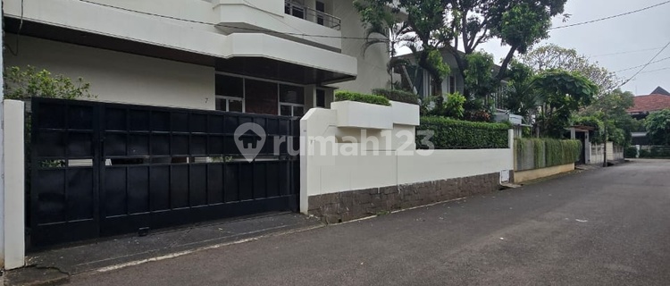 For Sale House in Simprug Permata, Kebayoran Lama 1