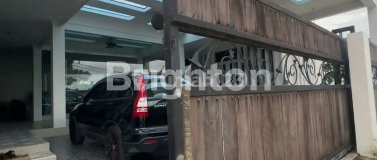 RUMAH MEGAH DAN ELEGAN 1