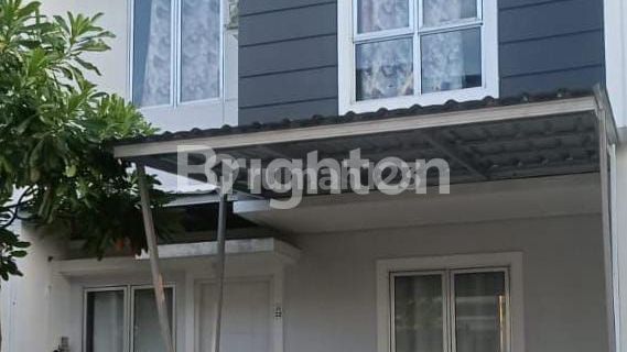 Well-Maintained 2-Story House in Grand City Balikpapan 1