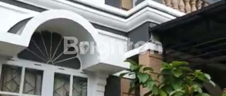 DISEWAKAN  RUMAH BESAR FULL FURNISH DI BALIKPAPAN BARU 1